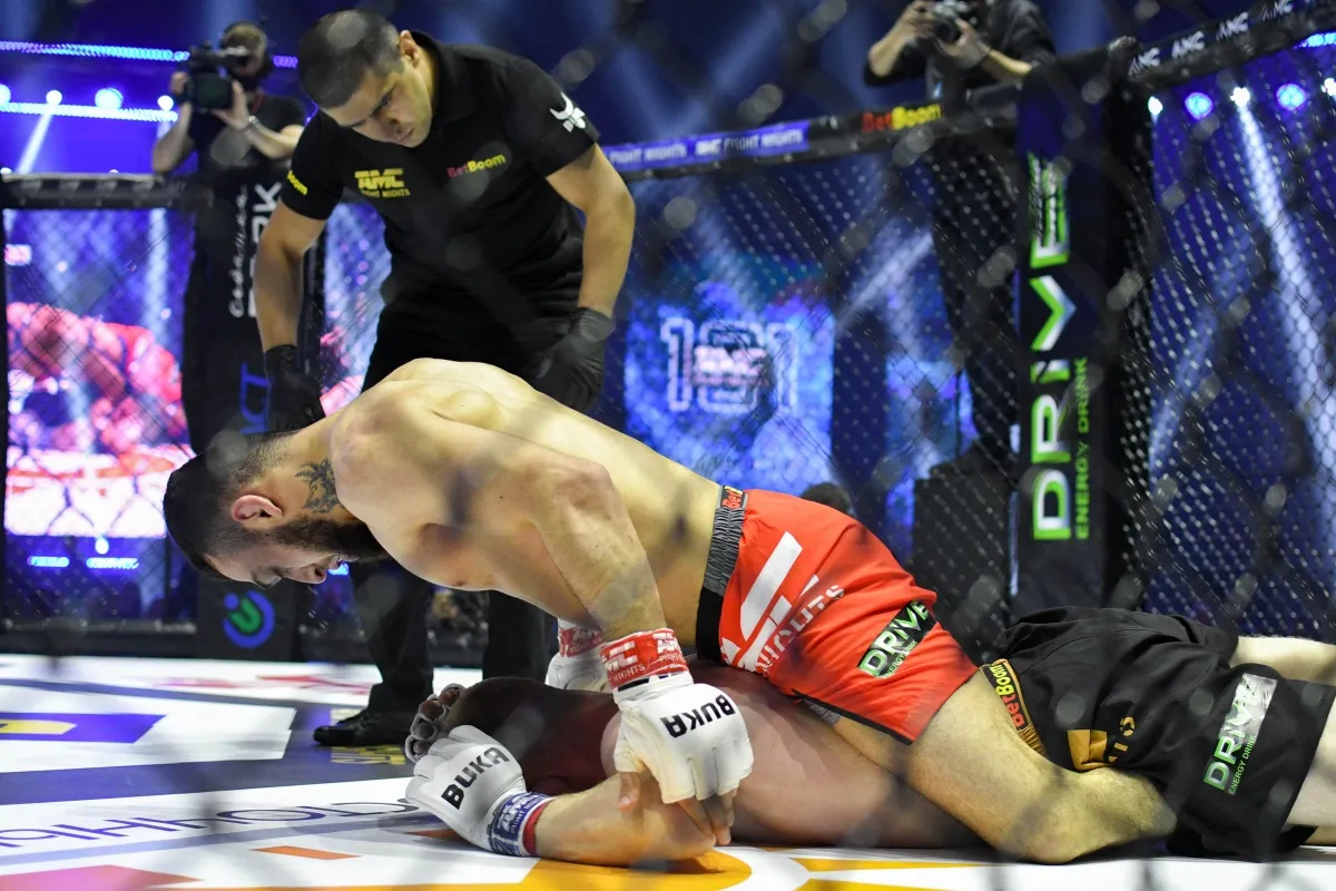 АМС Fight Nights