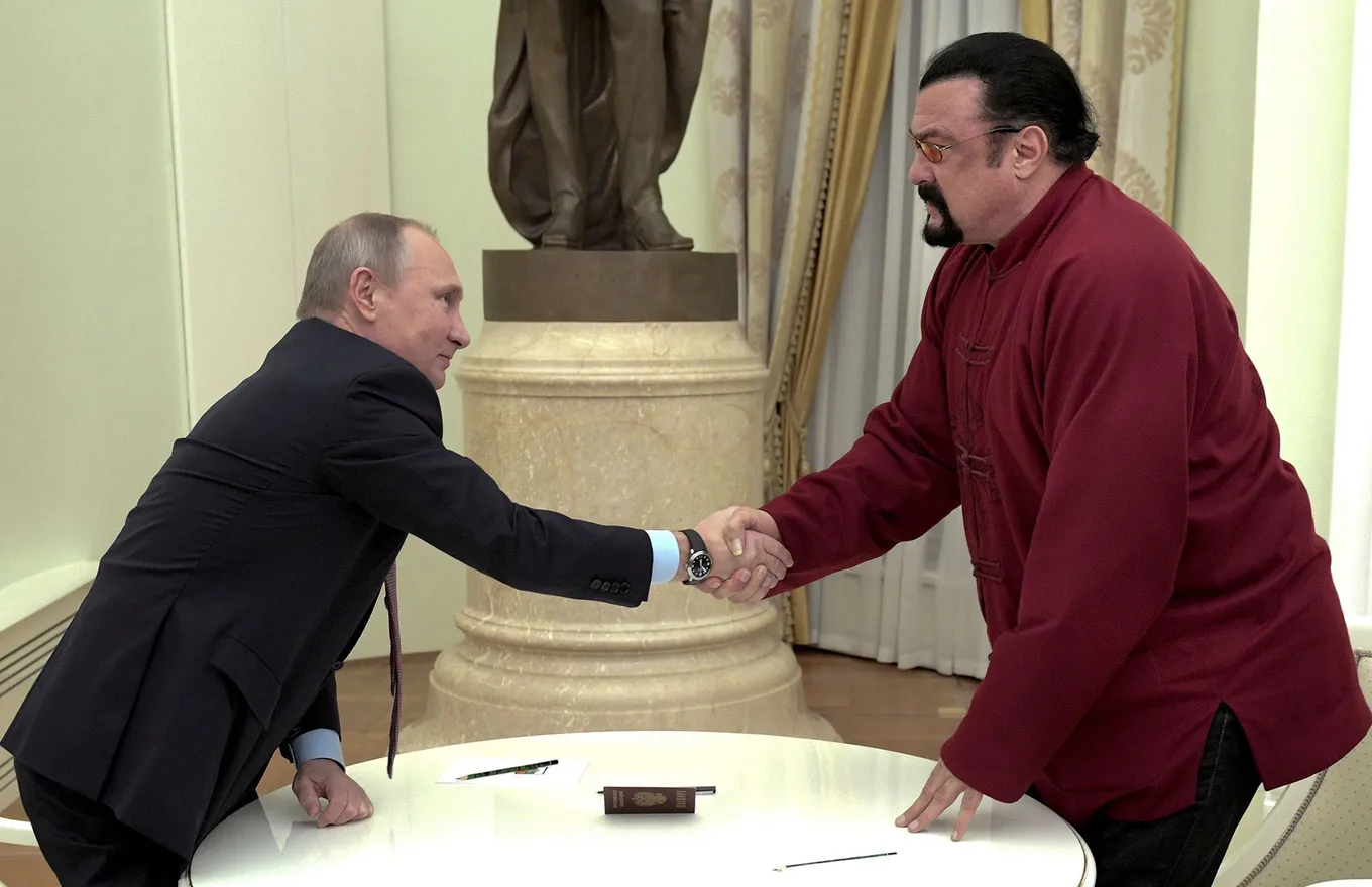 Владимир Путин и Стивен Сигал