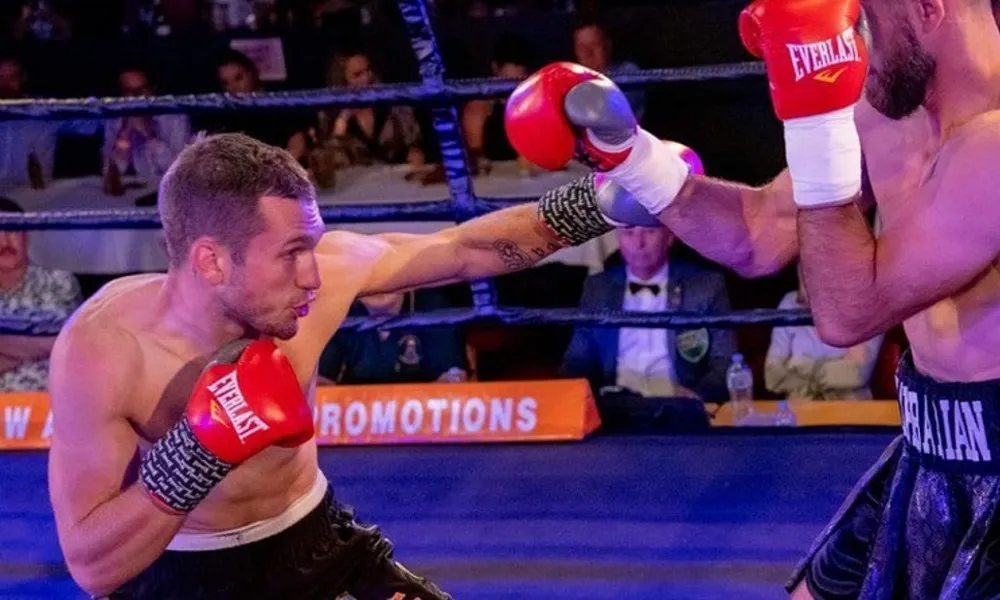 Стив Спарк