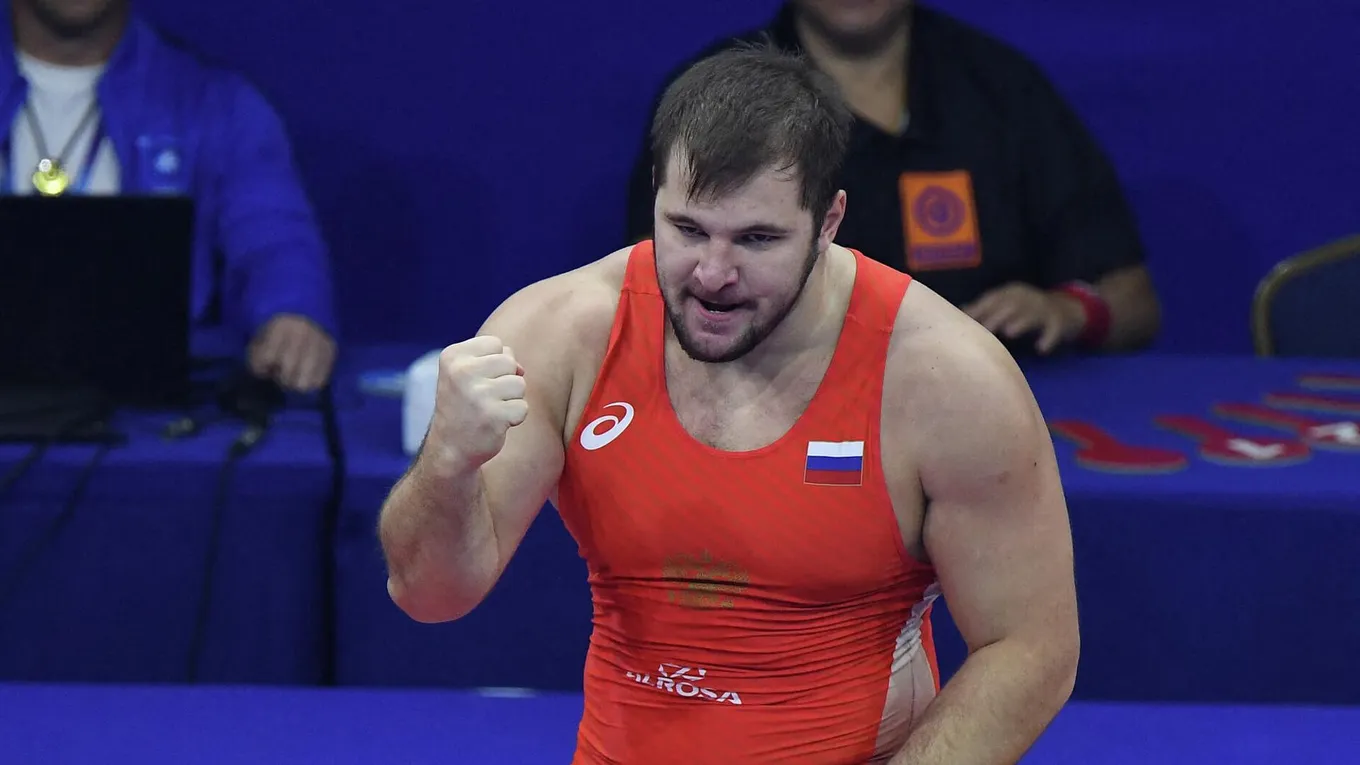 Сергей Семенов