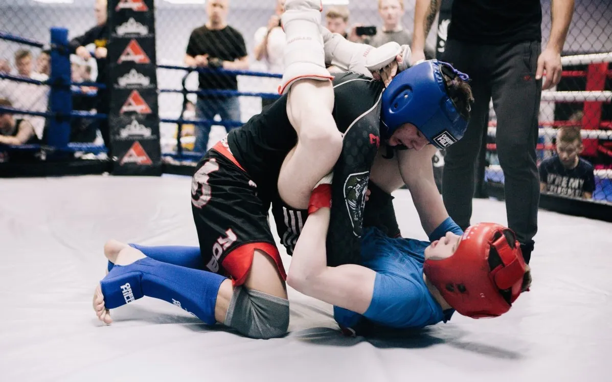 Юные бойцы MMA