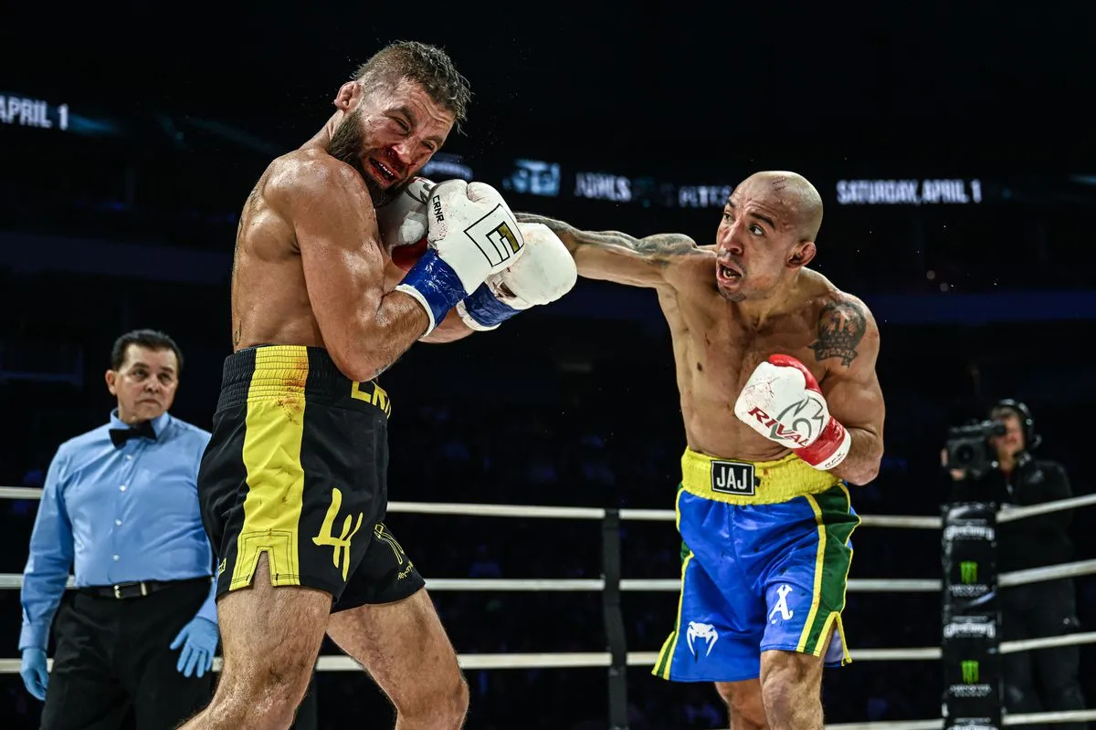 После UFC Жозе Альдо решил пойти в бокс