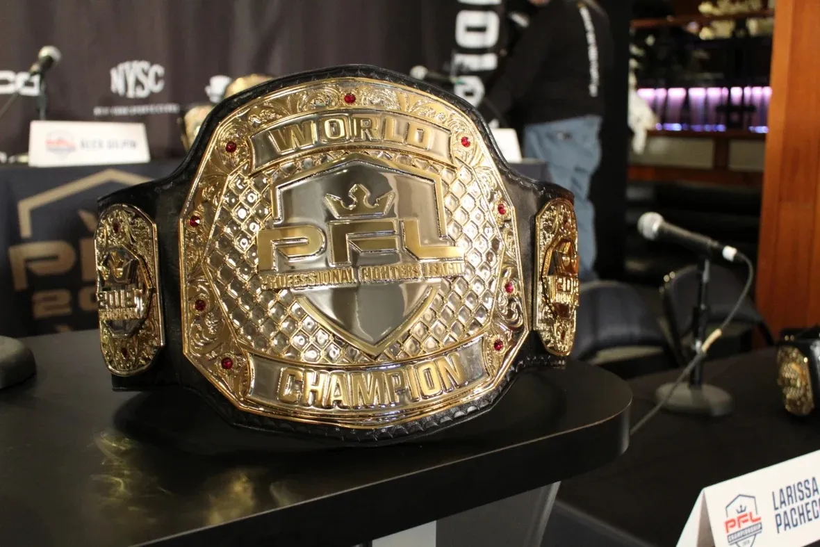 Чемпионский пояс PFL
