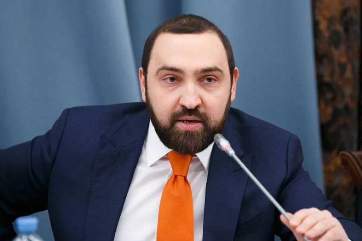 Султан Хамзаев