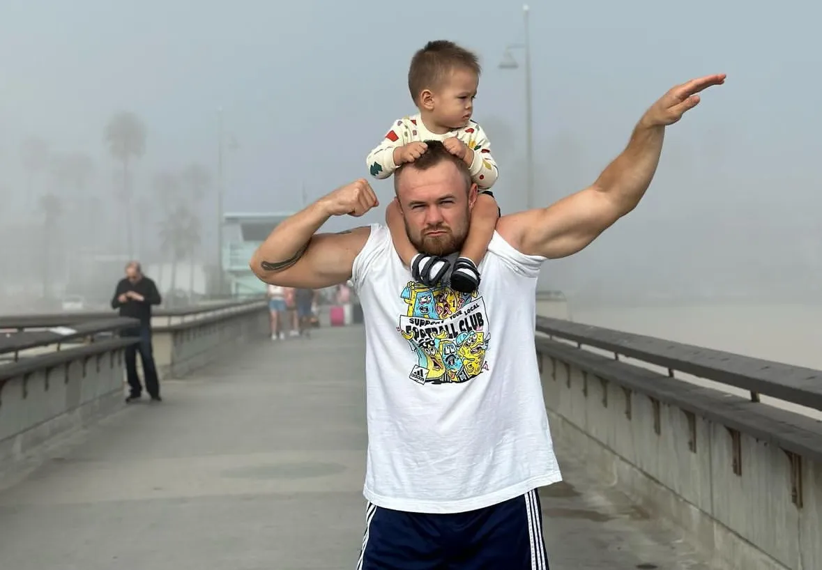Евгений Курданов с сыном