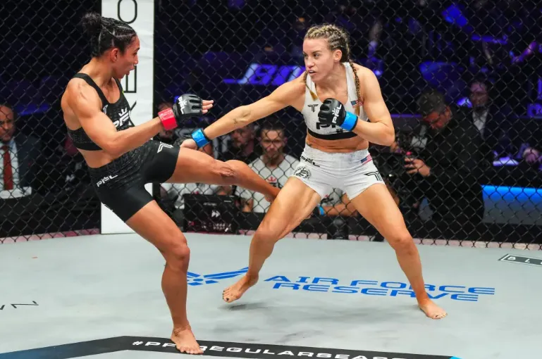 Экс-претендентка на титул UFC Тайла Сантос победила Джену Бишоп
