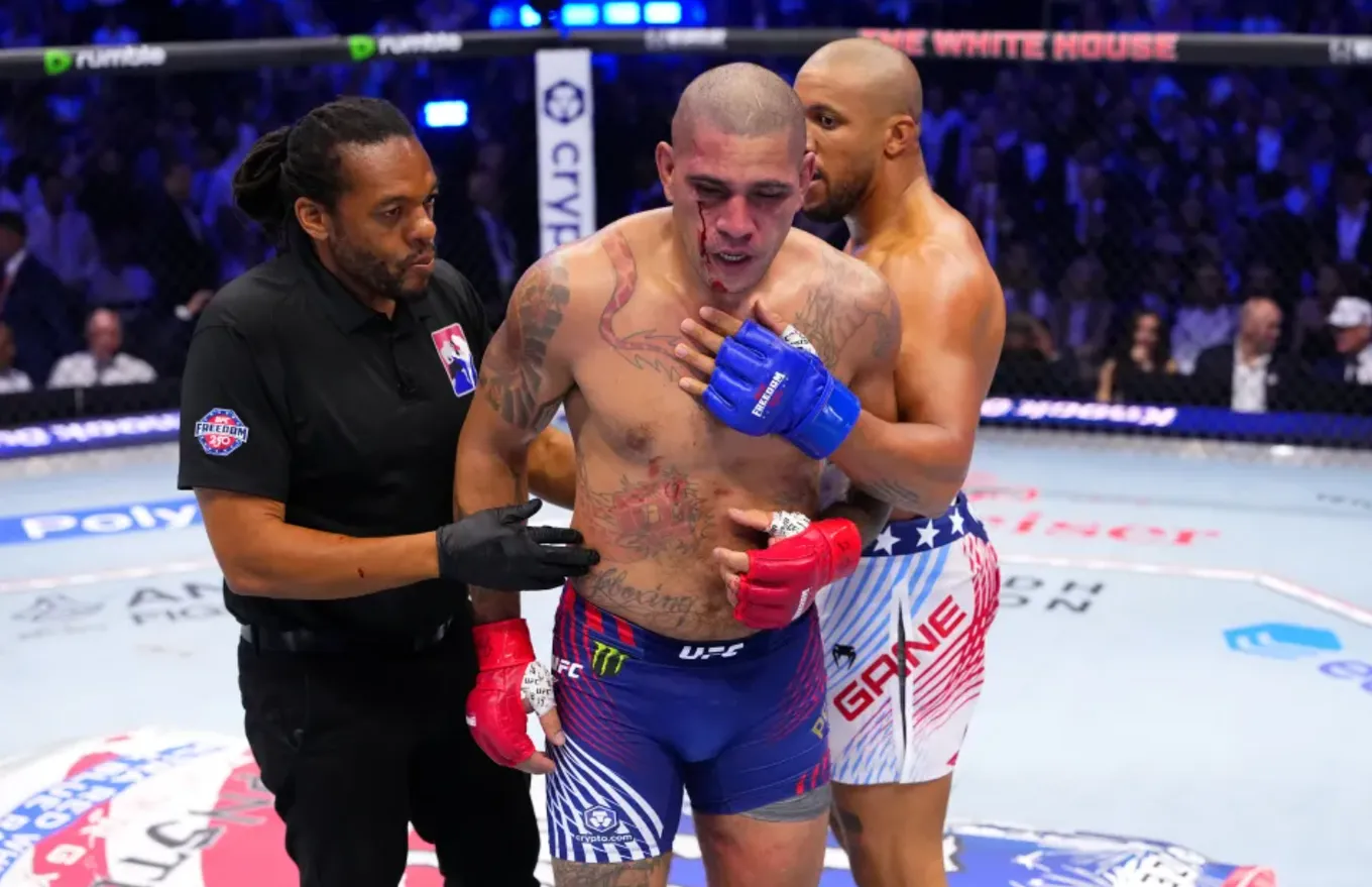 Алекс Перейра досрочно уступил Сирилу Гану на UFC Freedom 250
