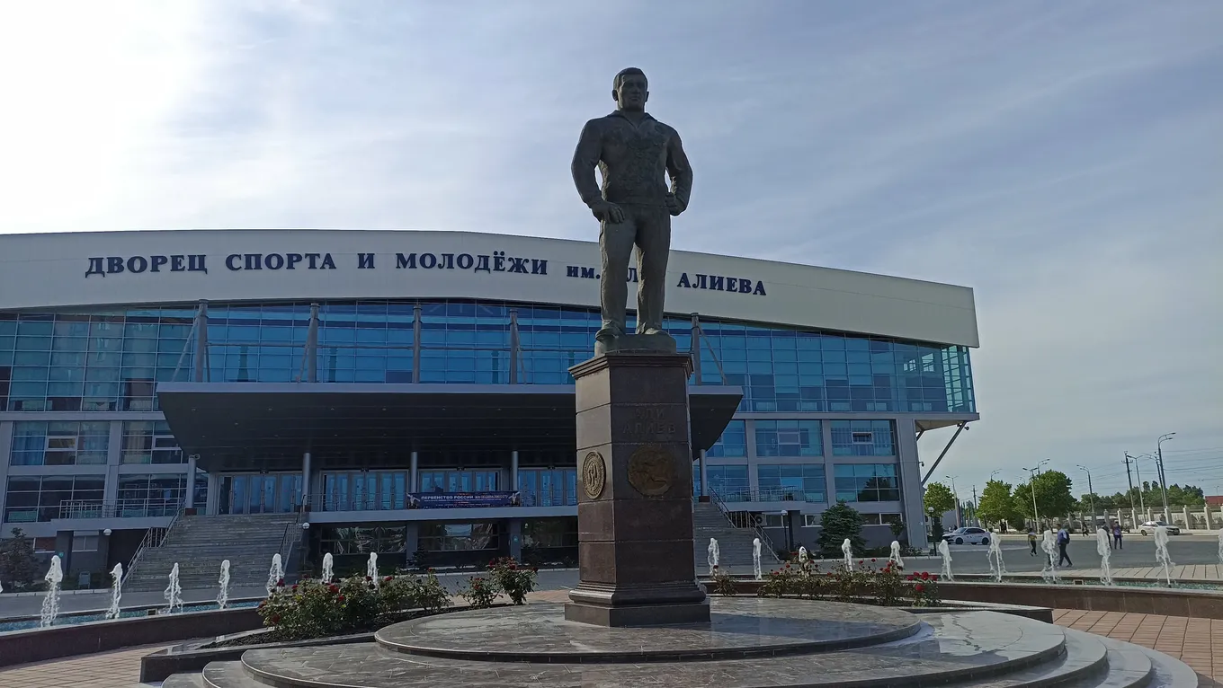 Дворец спорта и молодежи им. Али Алиева