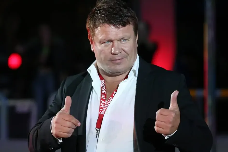 Олег Тактаров