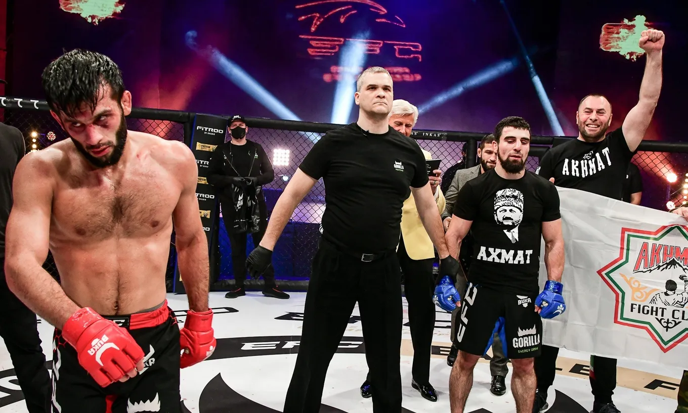 Дакаев победил Рабаданова в 2020 году и стал новым чемпионом Eagle FC