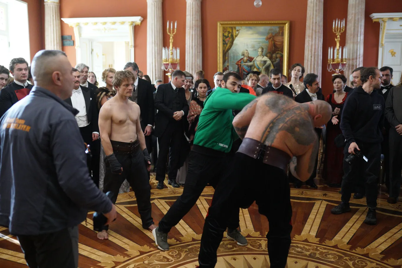 Фото со съемок фильма «Волчок»