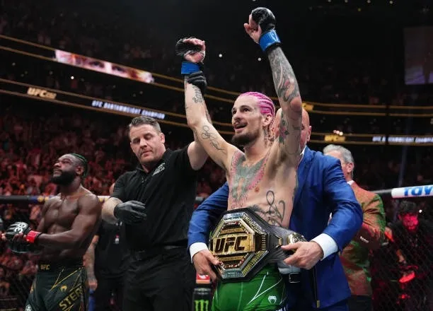 В UFC появился новый чемпион