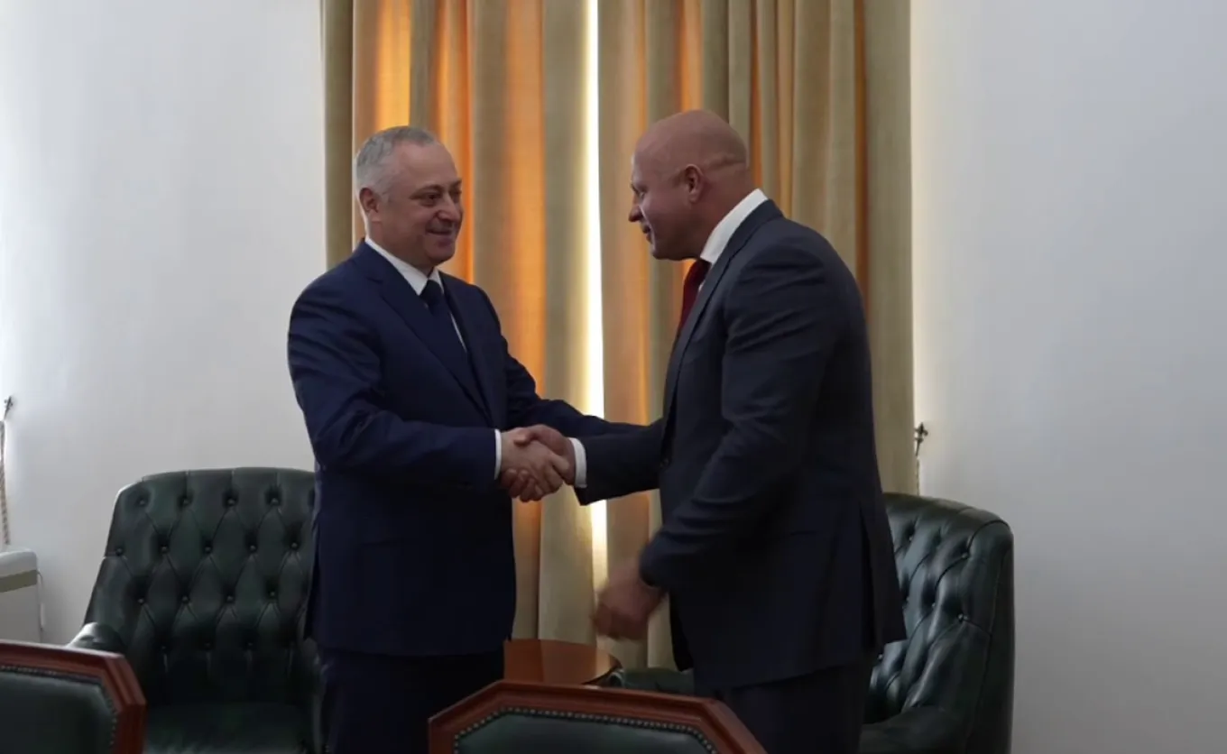 Бадра Гунба и Федор Емельяненко