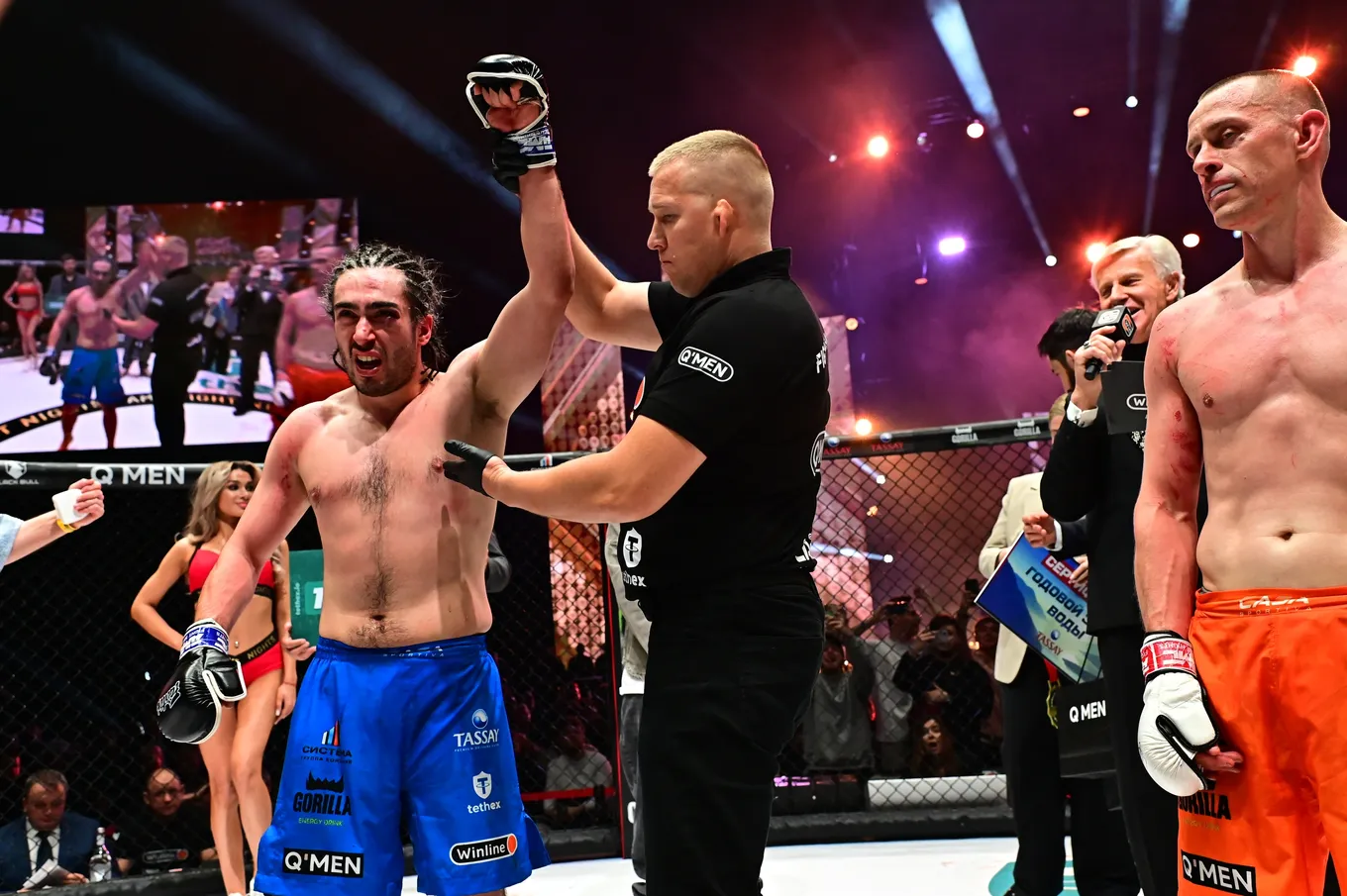 На турнире AMC Fight Nights 123 «Райзен» победил «Сибскану»