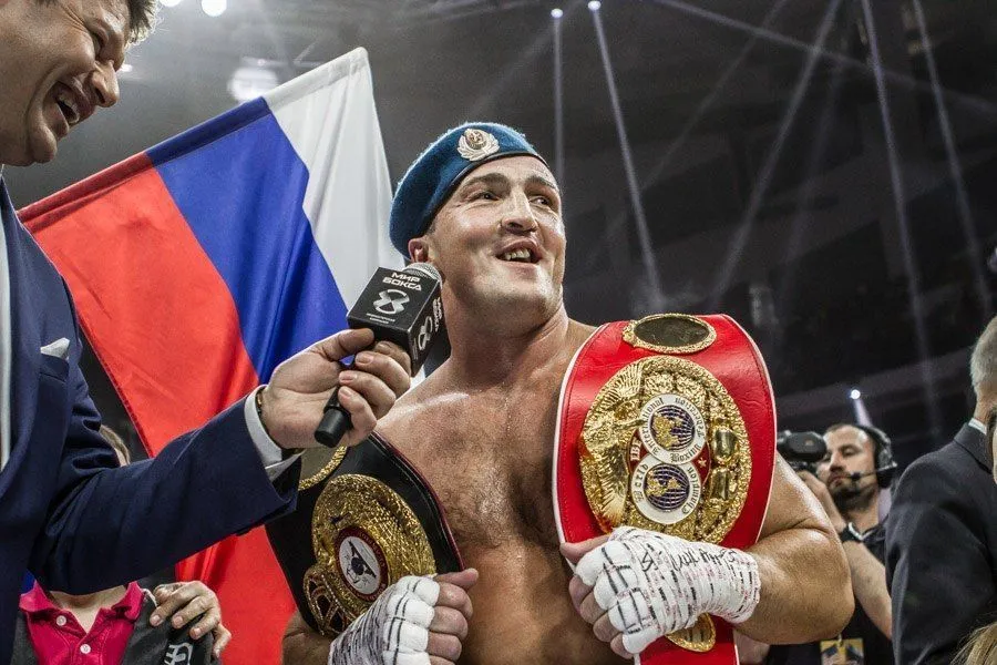 Денис Лебедев