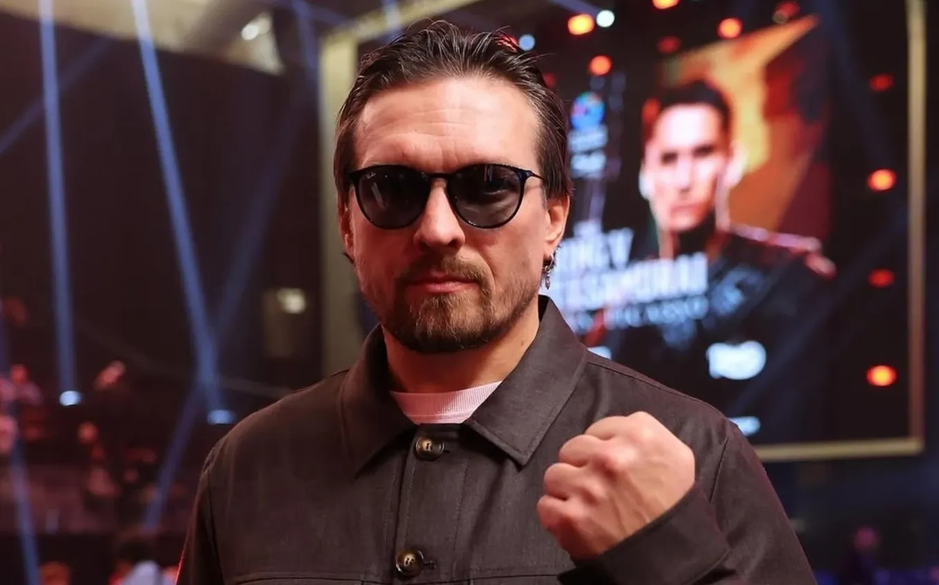 Александр Усик