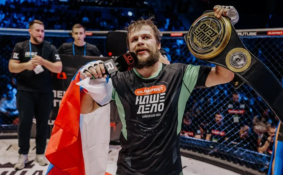 Александр Грозин