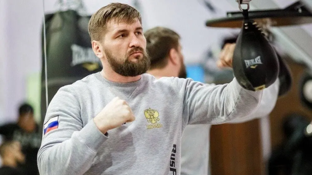 Виталий Минаков