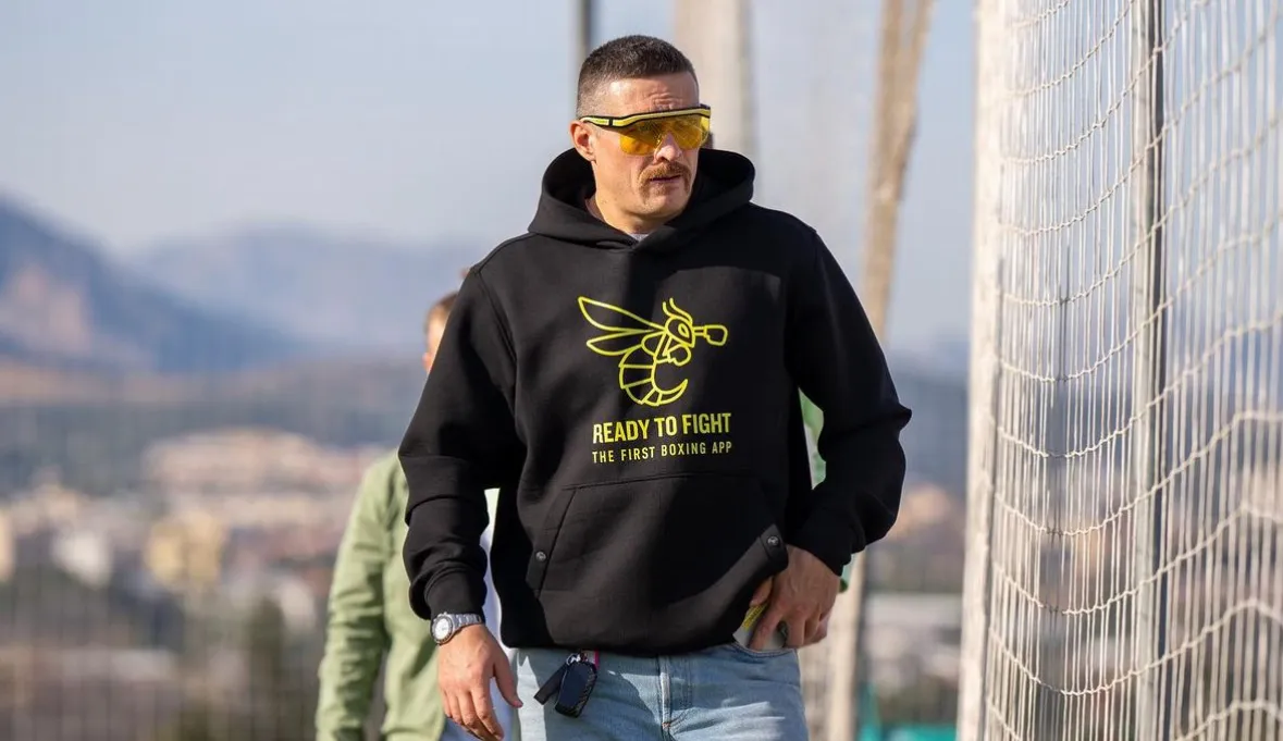 Александр Усик