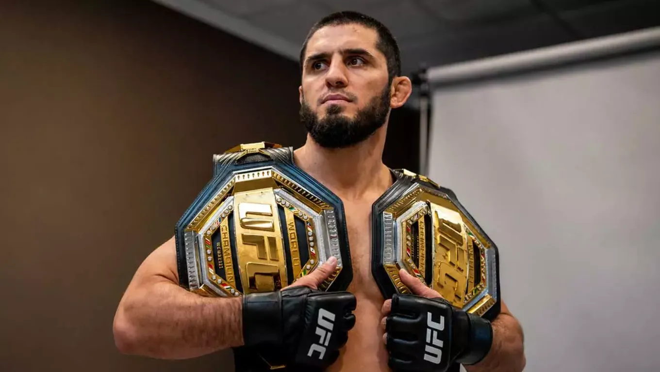 Ислам Махачев