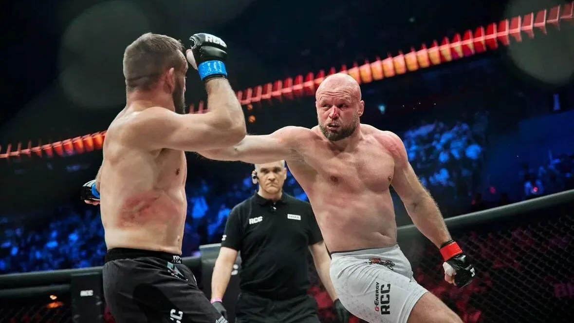 Бой Белаза и Шлеменко