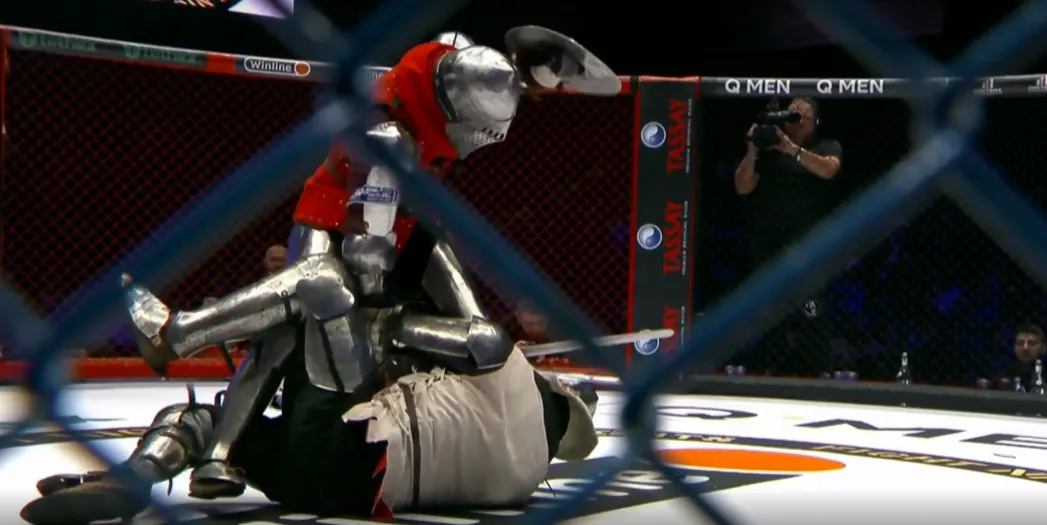 Рыцарский поединок на турнире AMC Fight Nights 123