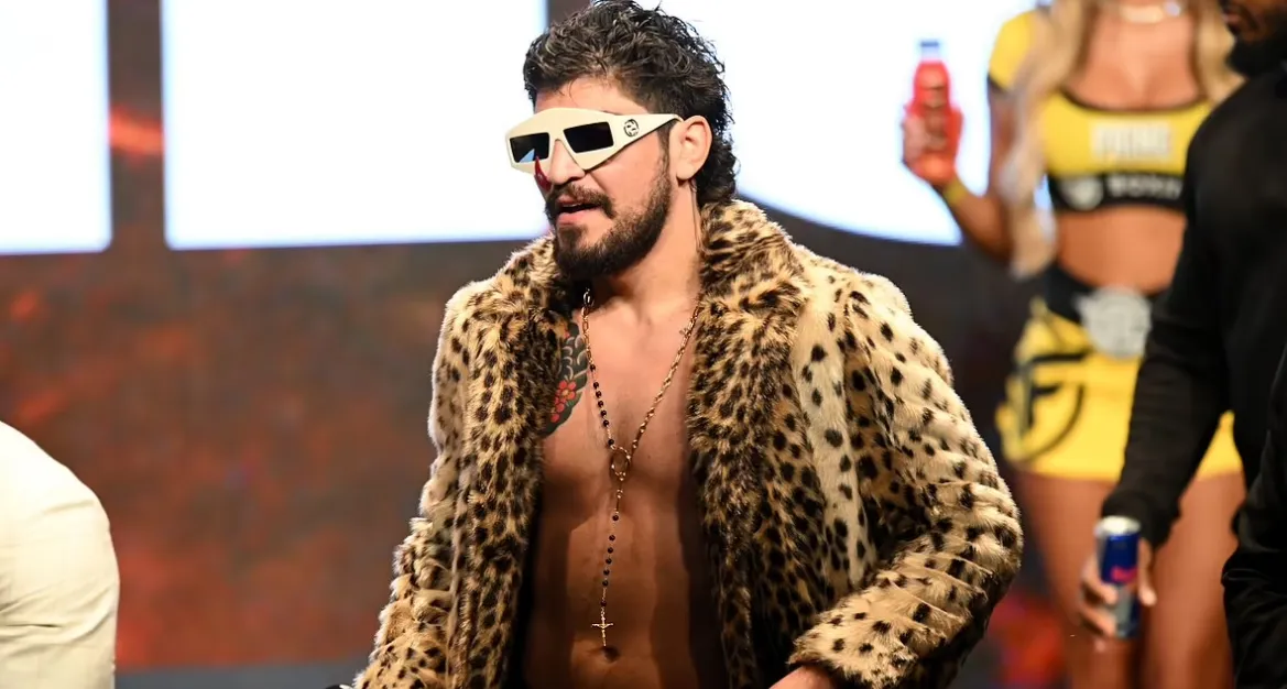 Диллон Дэнис