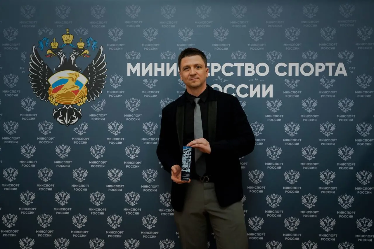 Евгений Звездников