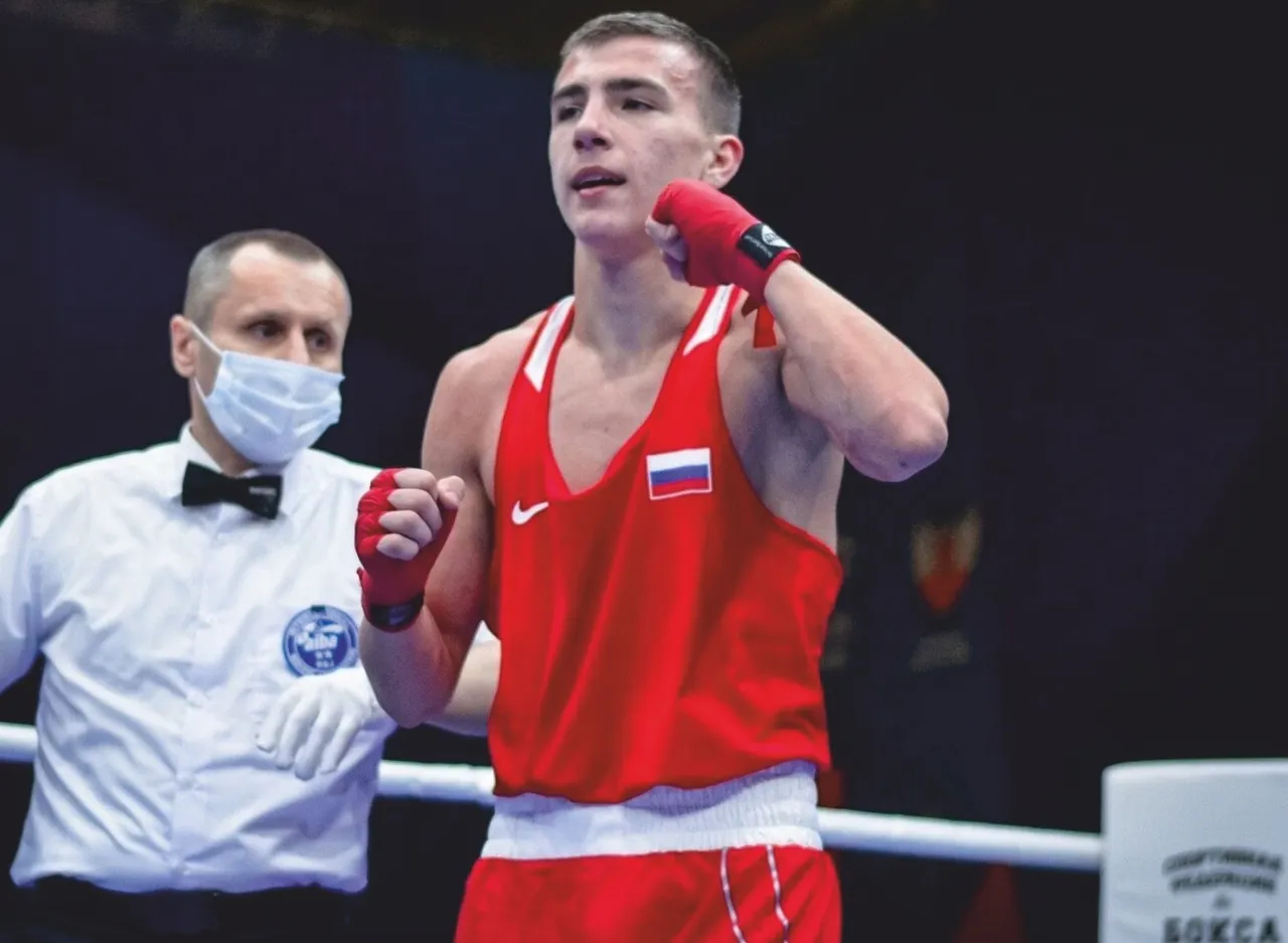 Александр Зырянов