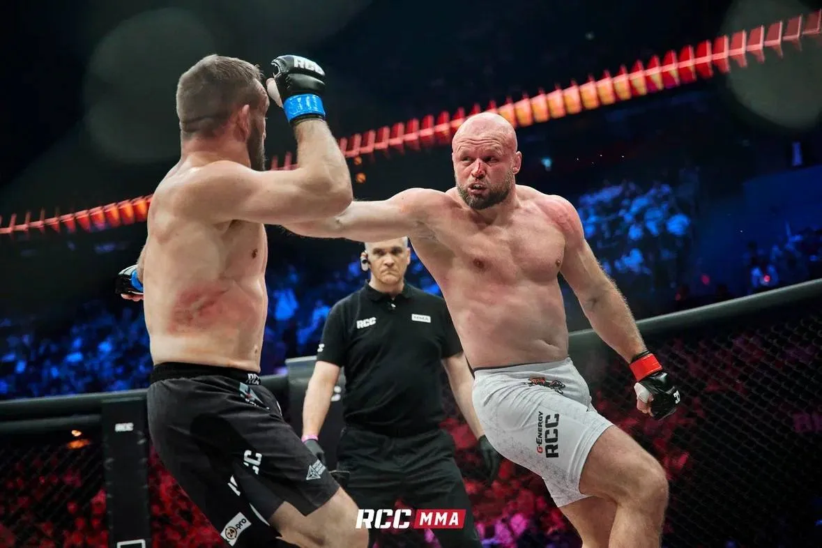 Бой Шлеменко и Ковалева