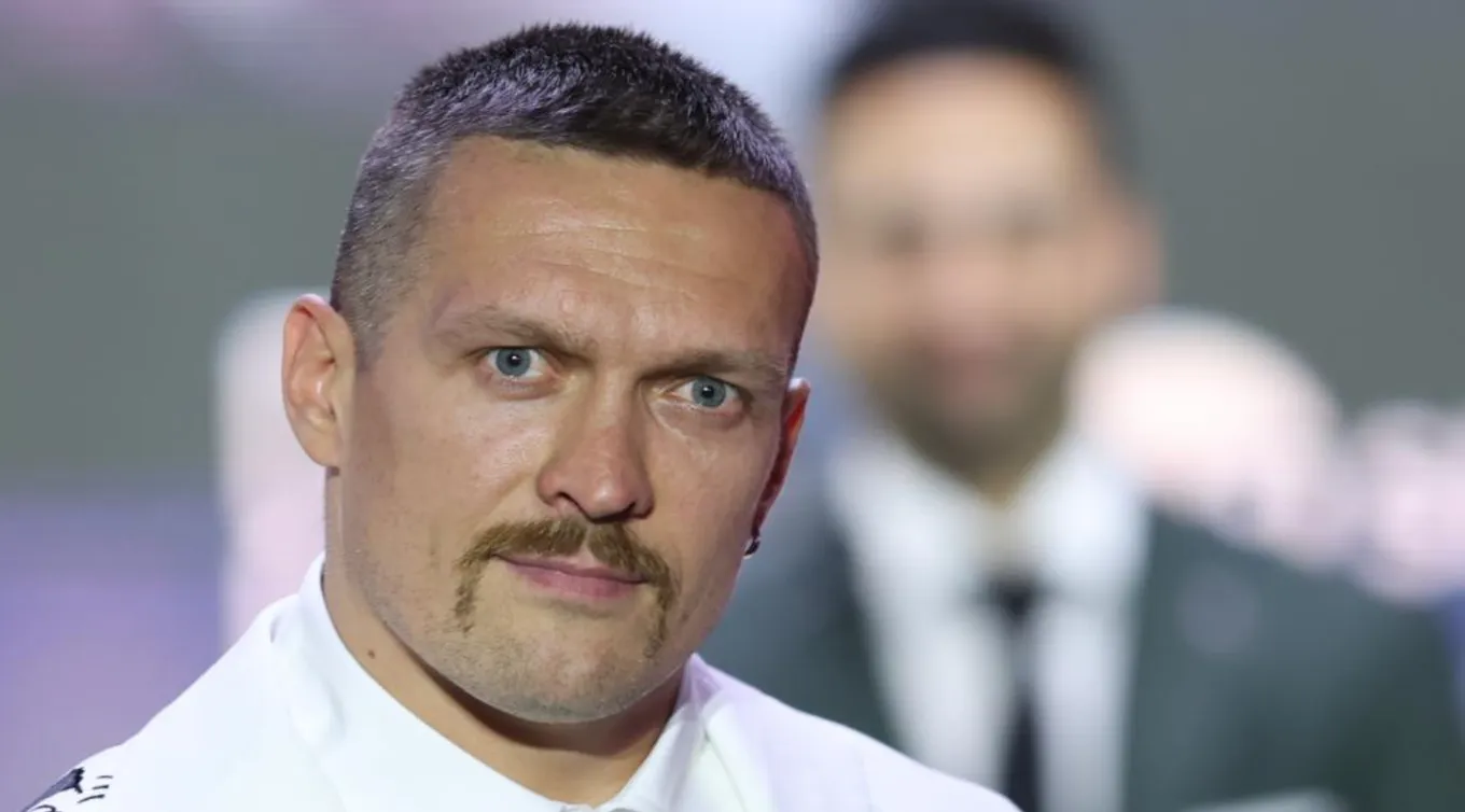 Александр Усик