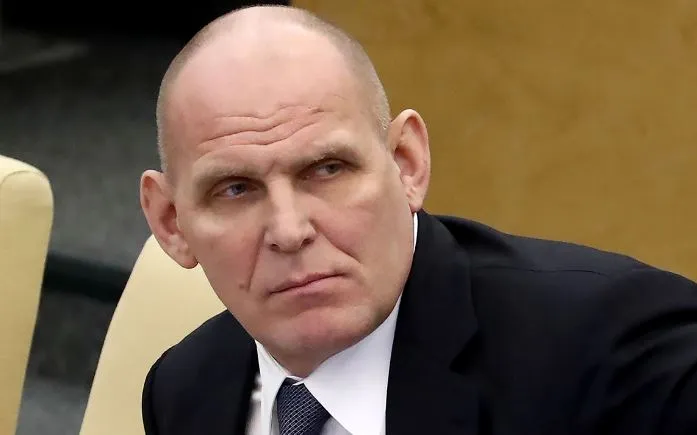 Карелин