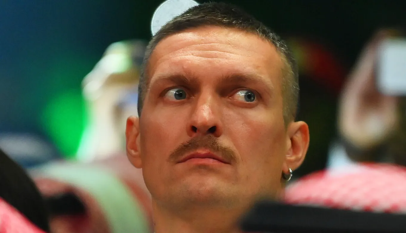 Александр Усик