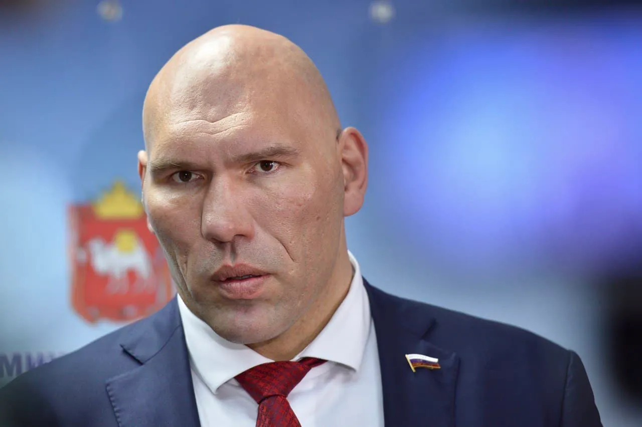 Николай Валуев