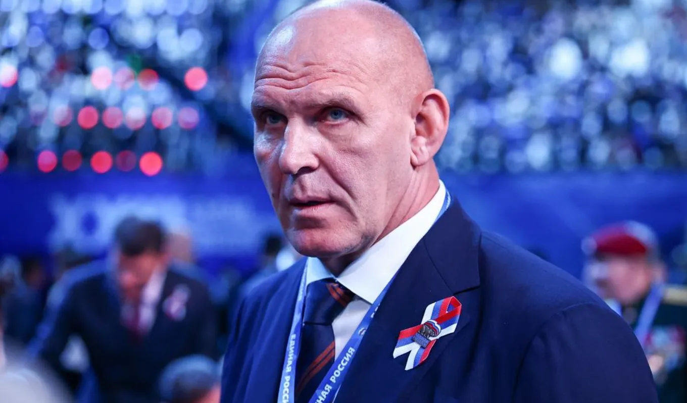 Александр Карелин