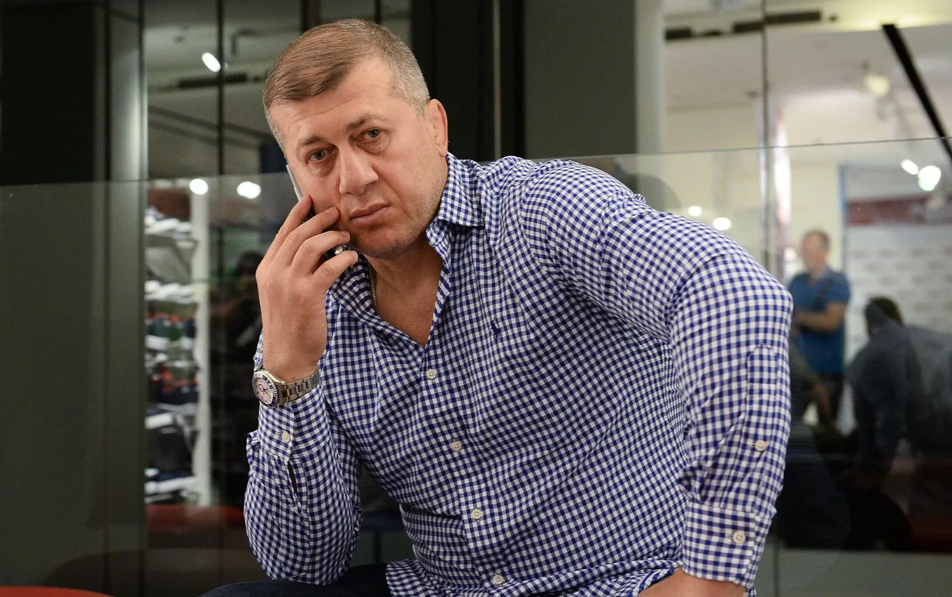 Дзамболат Тедеев