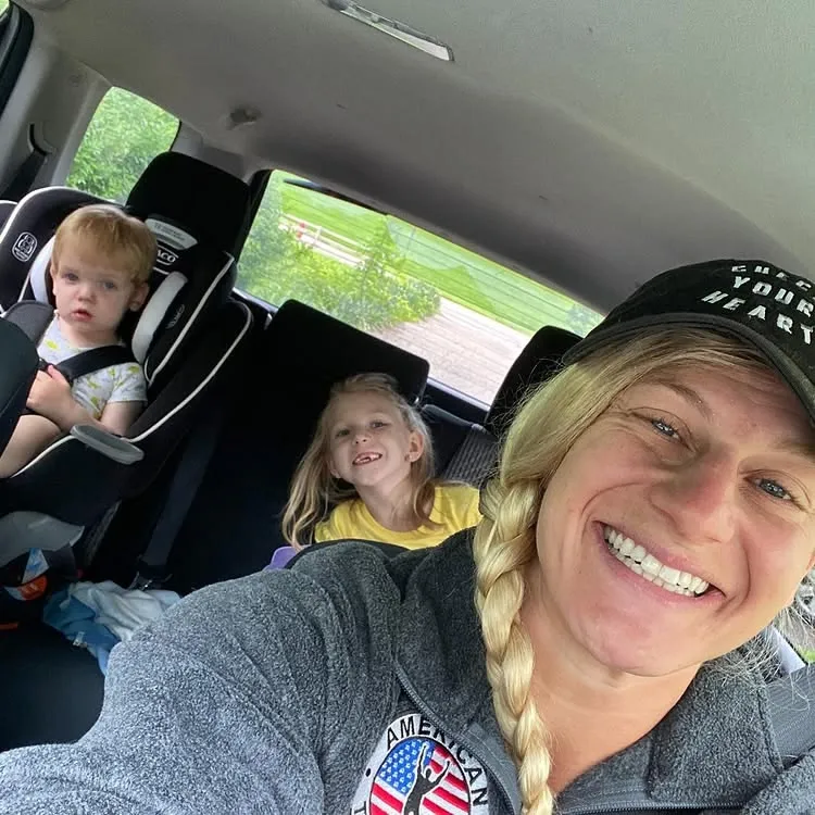 Кайла Харрисон взяла под опеку детей сестры