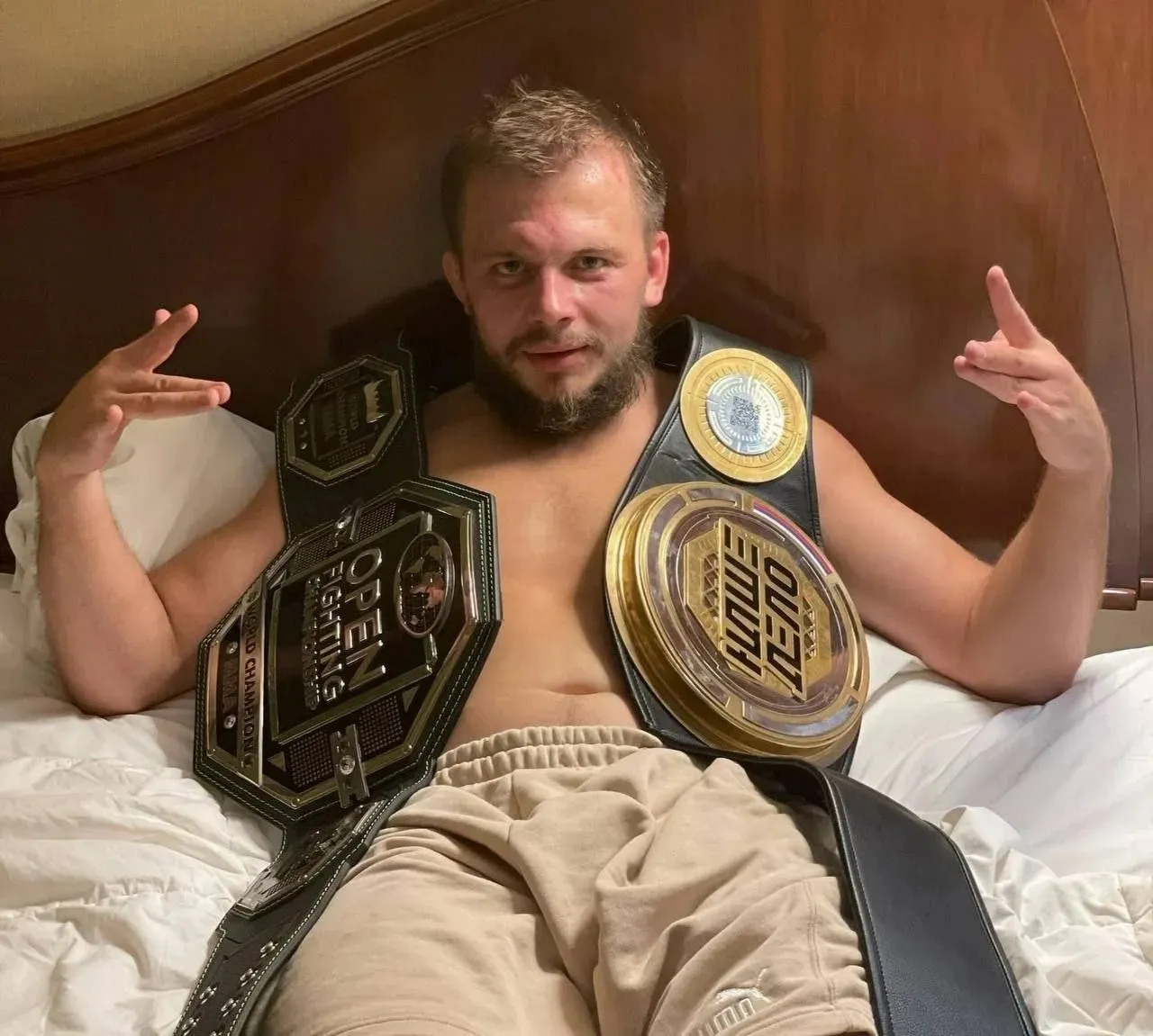 Александр Грозин