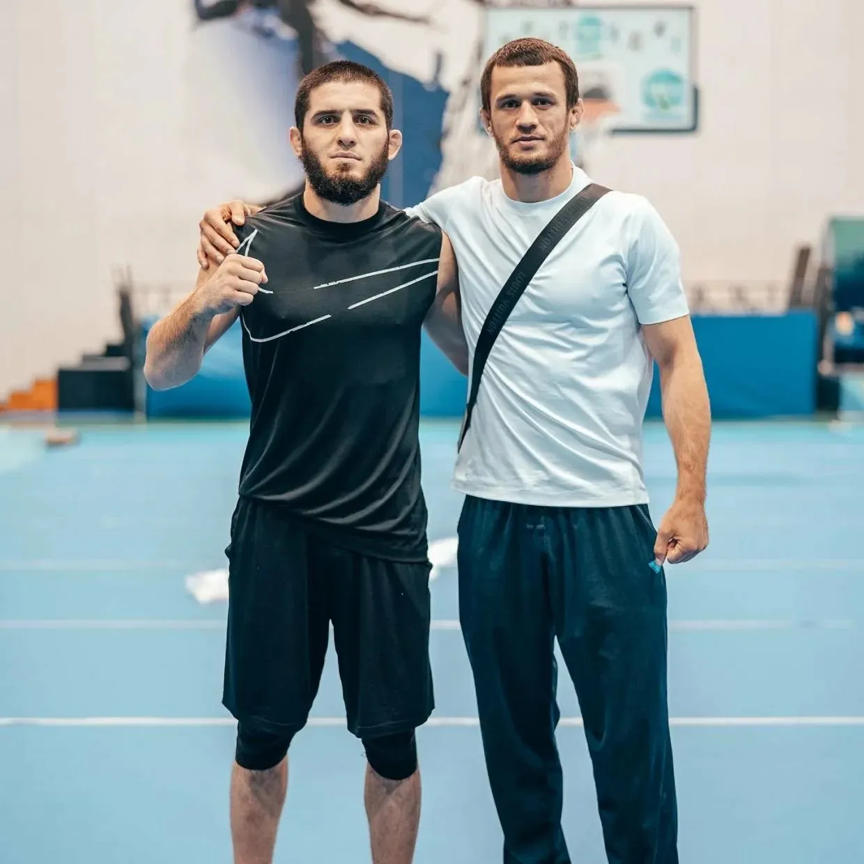 Ислам Махачев и Усман Нурмагомедов
