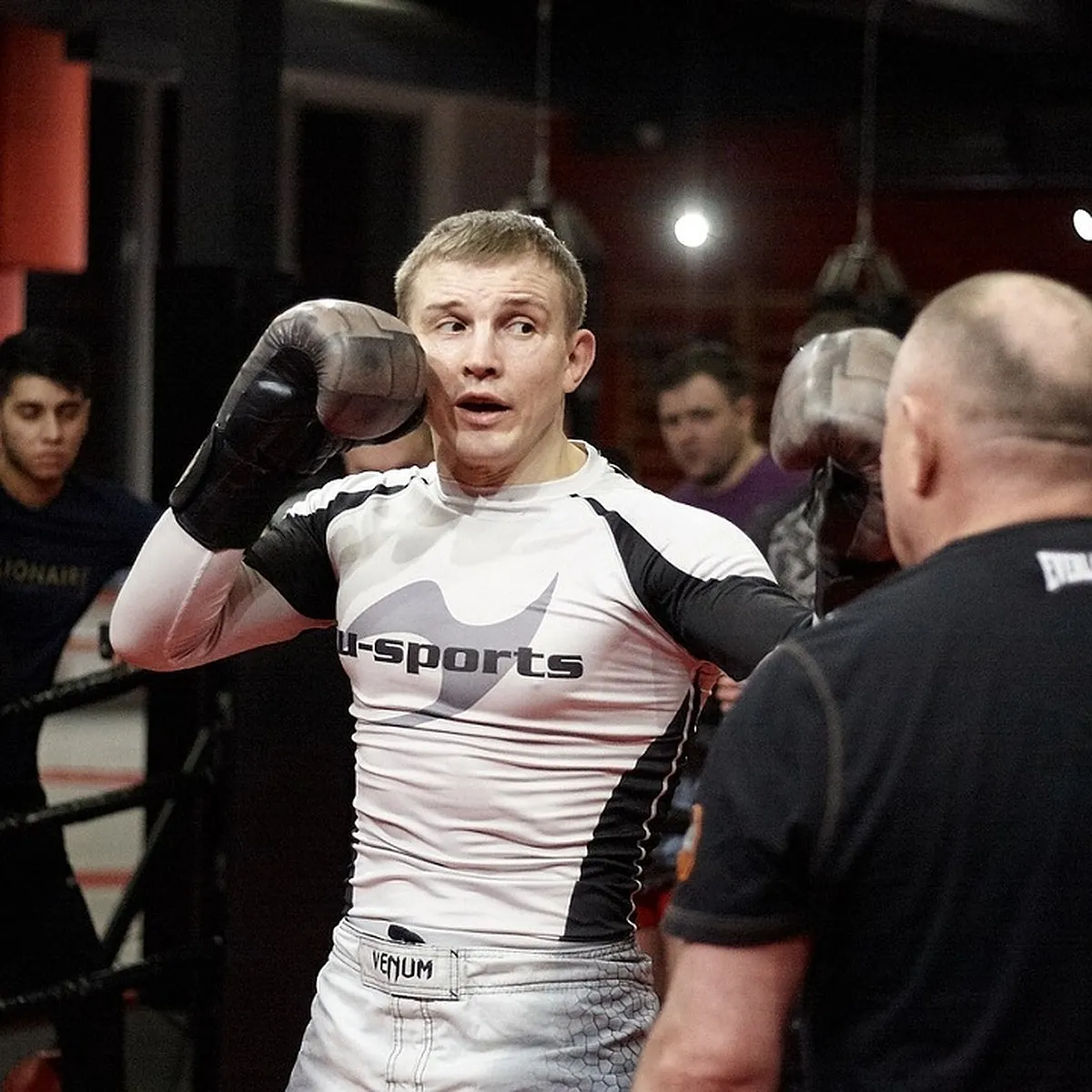 Андрей Семенов