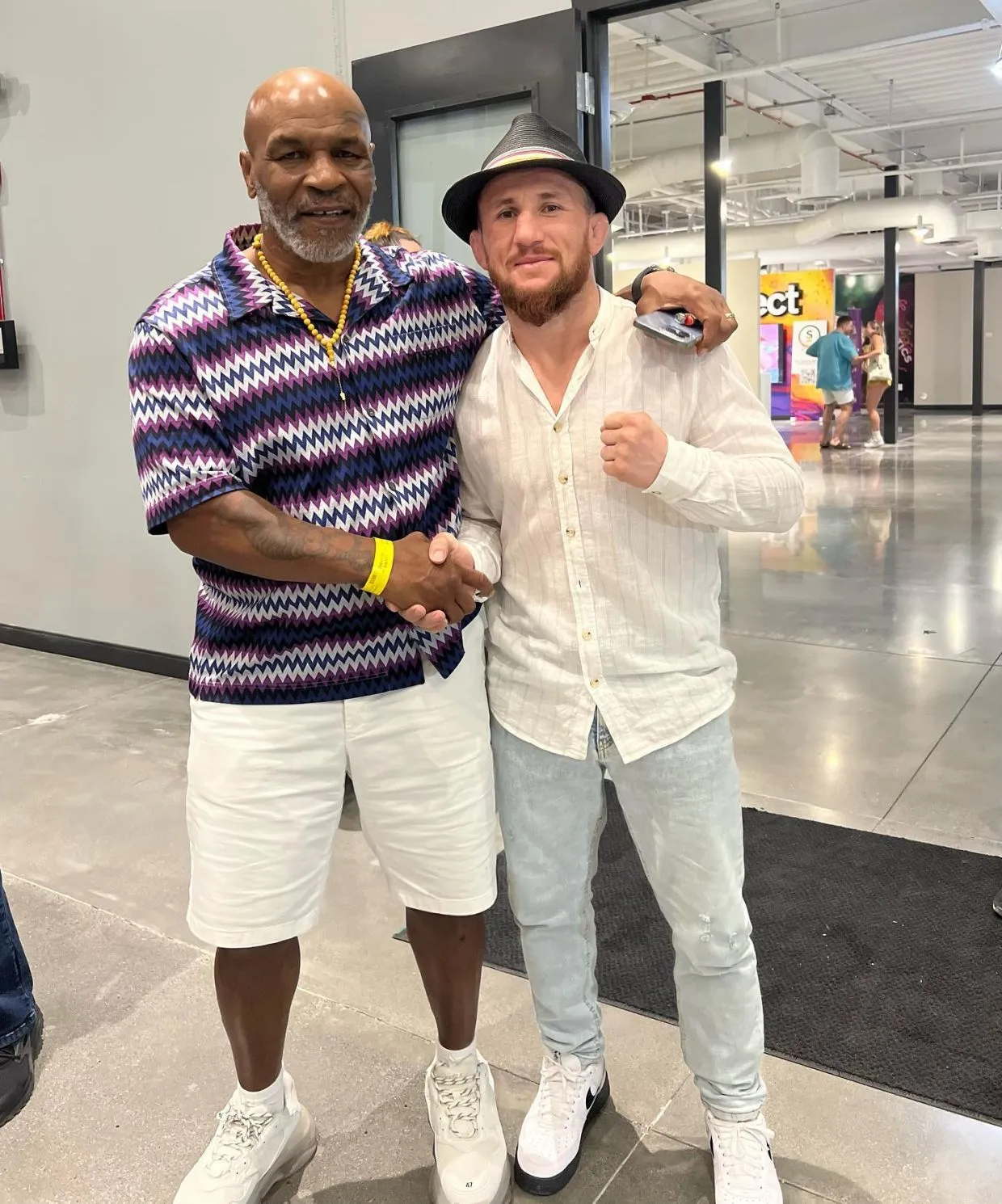 .