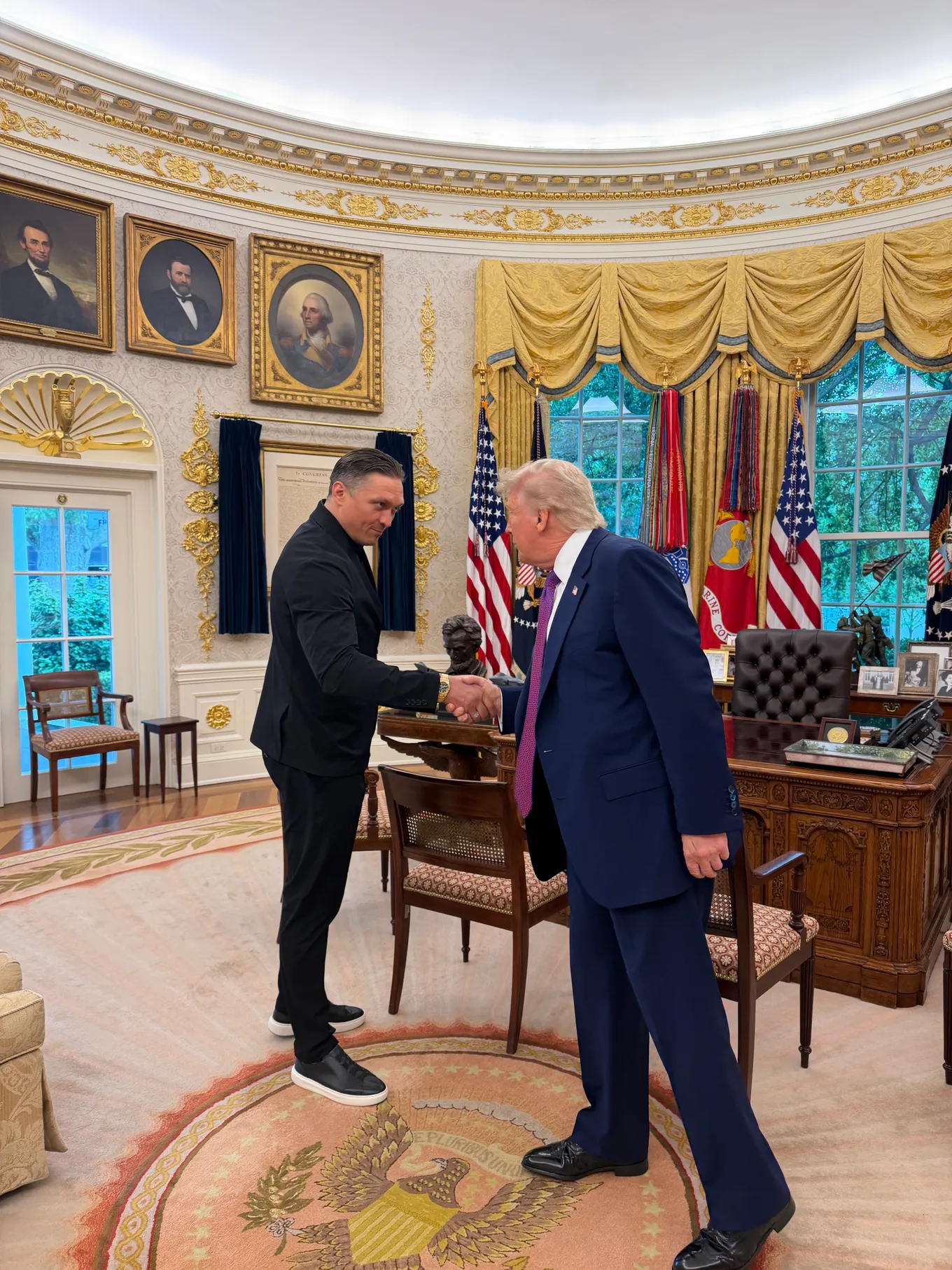 Александр Усик и Дональд Трамп