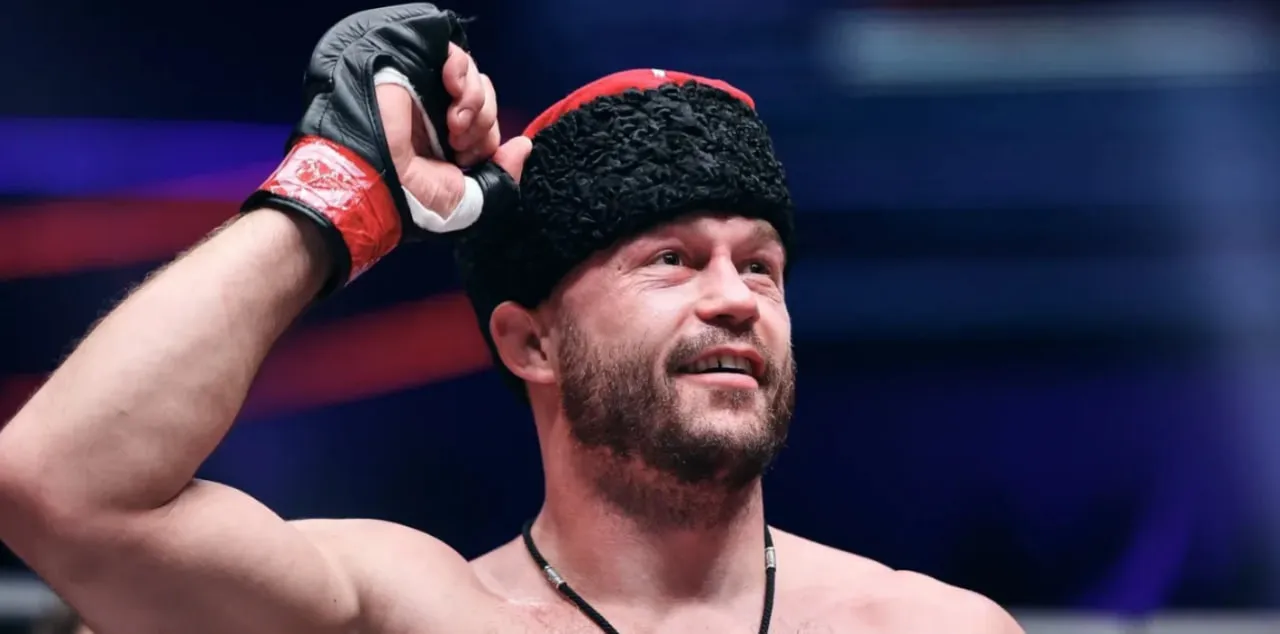 Алексей Махно