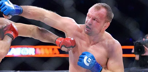 Скотт Кокер: Шлеменко может выступить на турнире Bellator в Москве
