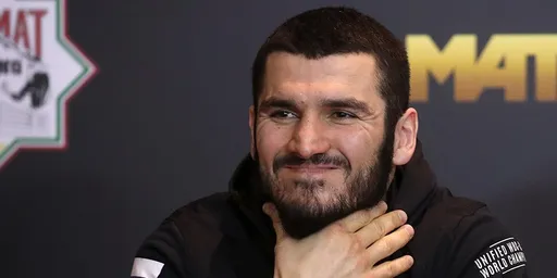 Top Rank выиграл торги за право организовать бой Бетербиева и Брауна