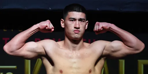 Дмитрий Бивол прокомментировал слухи о своем бое с Саулем Альваресом