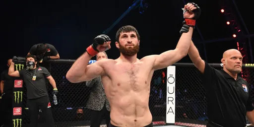 Главный российский полутяж UFC в шаге от титульного боя. Биография Магомеда Анкалаева