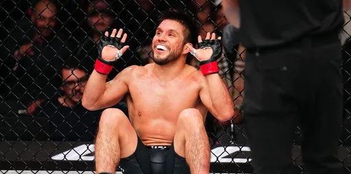 Маккарти указал на ошибку рефери и судей в бою Сехудо и Ядонга на UFC Fight Night 252
