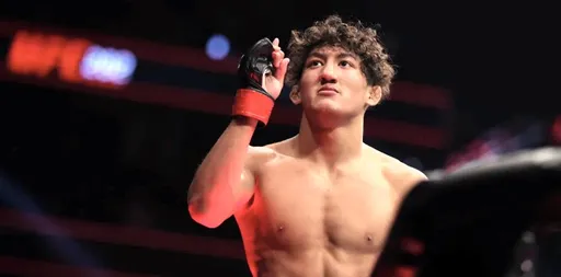 Рауль Росас заявил о желании стать первым в истории тройным чемпионом UFC