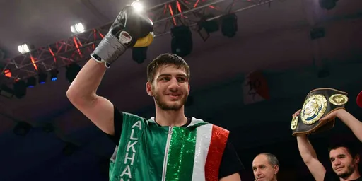 Саламов: бой с Кашинским – ступенька на пути к чемпионскому титулу